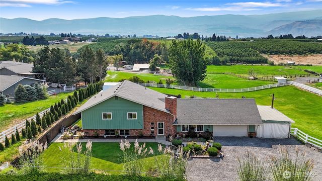 2716 8th Street NE, East Wenatchee, WA 98802