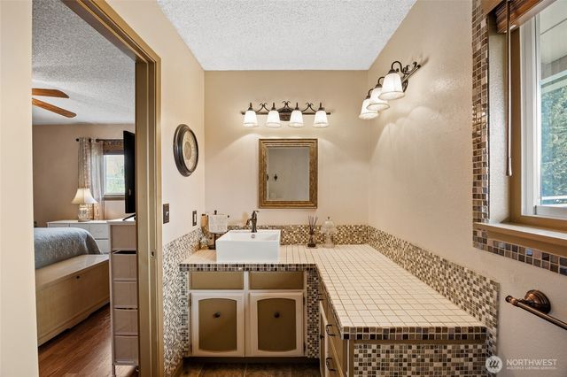 2716 8th Street NE, East Wenatchee, WA 98802