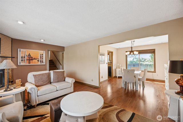 2716 8th Street NE, East Wenatchee, WA 98802