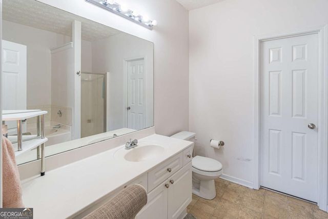 4834 Zephyr Cove Place, Flowery Branch, GA 30542
