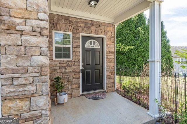 4834 Zephyr Cove Place, Flowery Branch, GA 30542