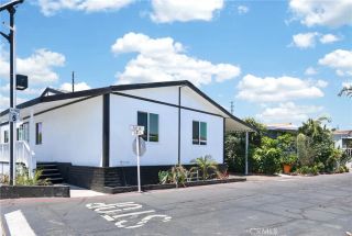 215 S Sullivan 220, Santa Ana, CA 92704