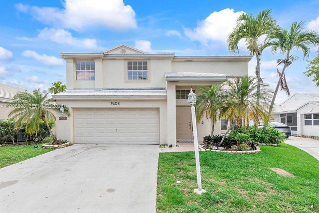 9602 NW 8th Cir, Plantation, FL 33324