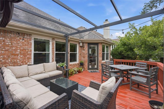 11213 Savin Hill LN, Austin, TX 78739