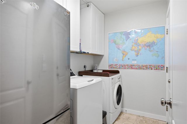 11213 Savin Hill LN, Austin, TX 78739