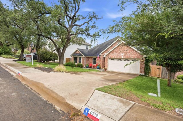 11213 Savin Hill LN, Austin, TX 78739