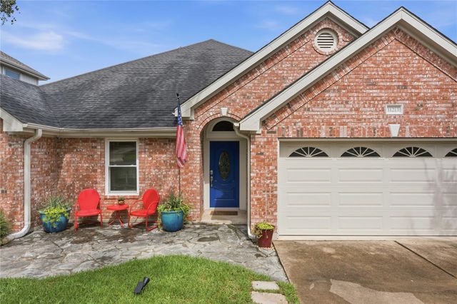 11213 Savin Hill LN, Austin, TX 78739