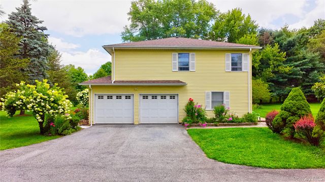 504 Ridge Road, Campbell Hall, NY 10916