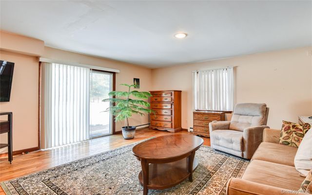 504 Ridge Road, Campbell Hall, NY 10916