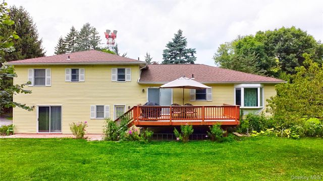 504 Ridge Road, Campbell Hall, NY 10916