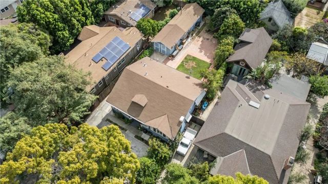 6616 Leland Way, Los Angeles, CA 90028