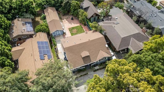 6616 Leland Way, Los Angeles, CA 90028