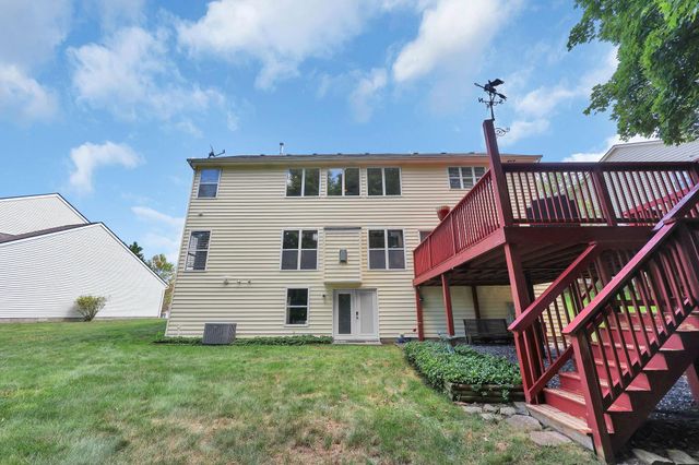 2602 Crestview Woods Drive, Newark, OH 43055