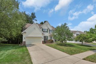 2602 Crestview Woods Drive, Newark, OH 43055
