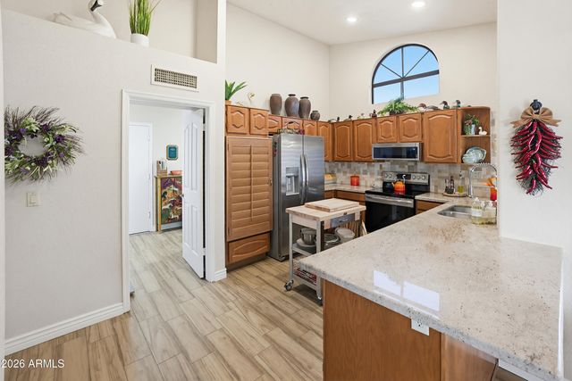 9555 W ESCUDA Drive, Peoria, AZ 85382