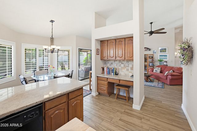 9555 W ESCUDA Drive, Peoria, AZ 85382