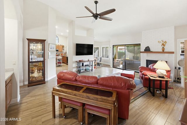 9555 W ESCUDA Drive, Peoria, AZ 85382