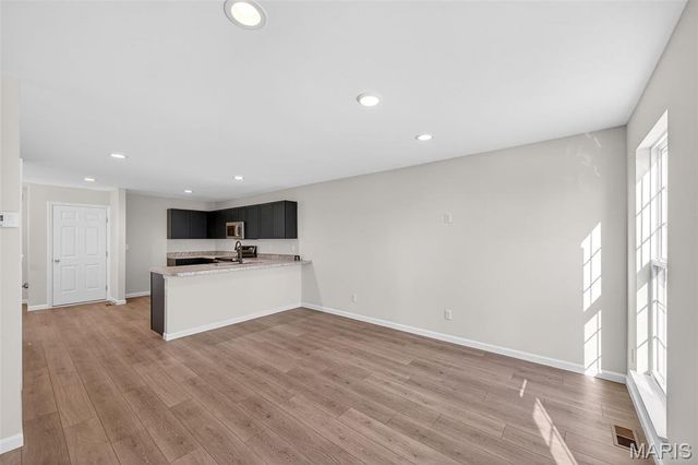 463 Sunset Hollow Drive, Wentzville, MO 63385