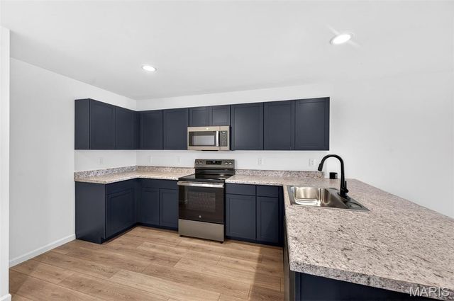 463 Sunset Hollow Drive, Wentzville, MO 63385