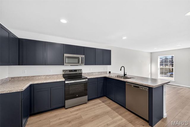 463 Sunset Hollow Drive, Wentzville, MO 63385