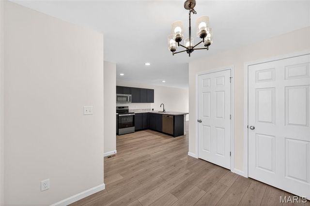 463 Sunset Hollow Drive, Wentzville, MO 63385