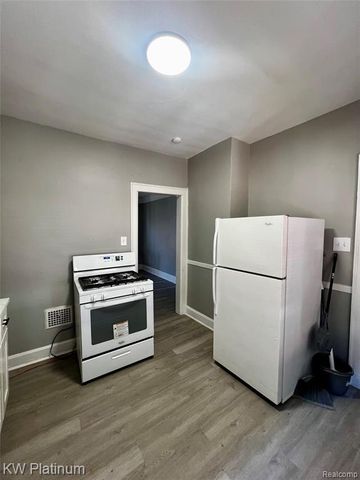 2979 Clements Street, Detroit, MI 48238