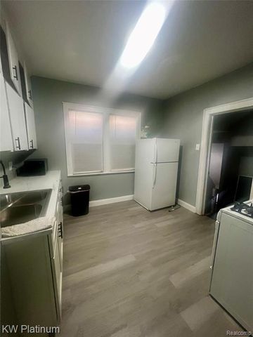 2979 Clements Street, Detroit, MI 48238