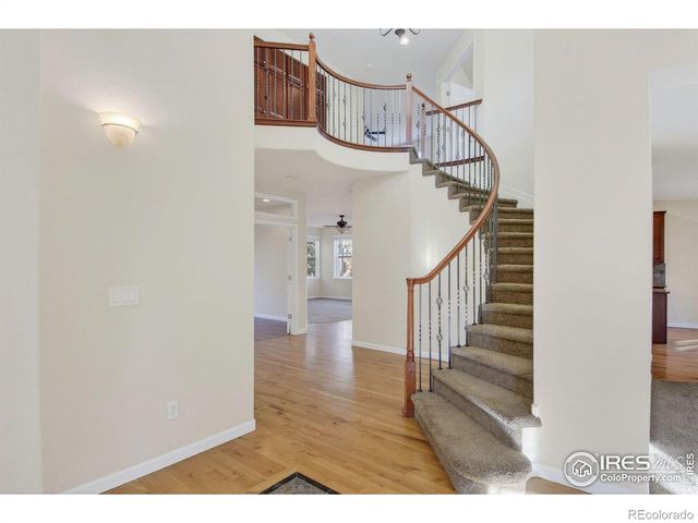 121 Osprey Lane, Lyons, CO 80540