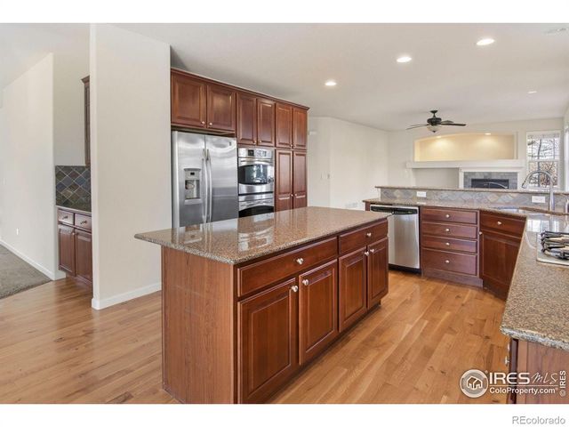 121 Osprey Lane, Lyons, CO 80540