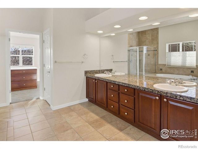 121 Osprey Lane, Lyons, CO 80540