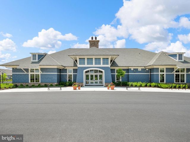 3225 THORNAPPLE DR, Frederick, MD 21704