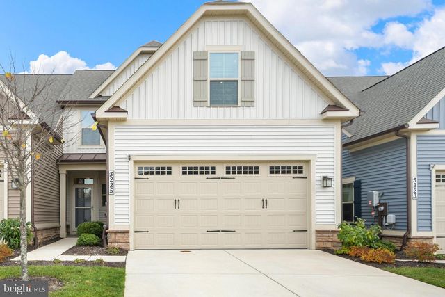 3225 THORNAPPLE DR, Frederick, MD 21704