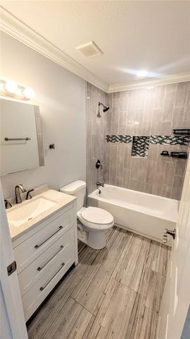 2017 ARDEN DRIVE, Sarasota, FL 34232