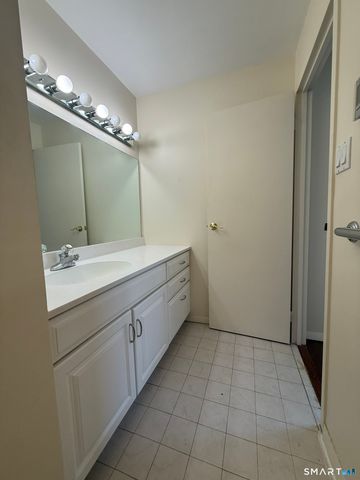1460 Elm Street 132, Stratford, CT 06615