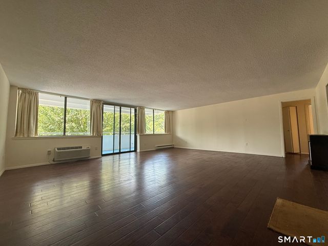 1460 Elm Street 132, Stratford, CT 06615