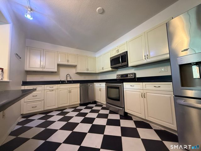 1460 Elm Street 132, Stratford, CT 06615