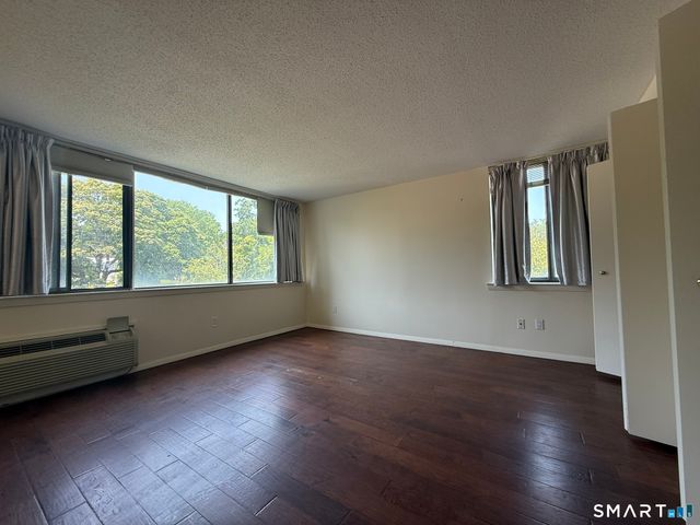 1460 Elm Street 132, Stratford, CT 06615
