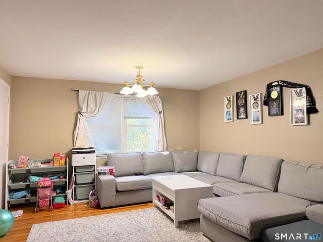 480 Radmere Road B, Cheshire, CT 06410