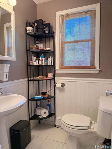 480 Radmere Road B, Cheshire, CT 06410
