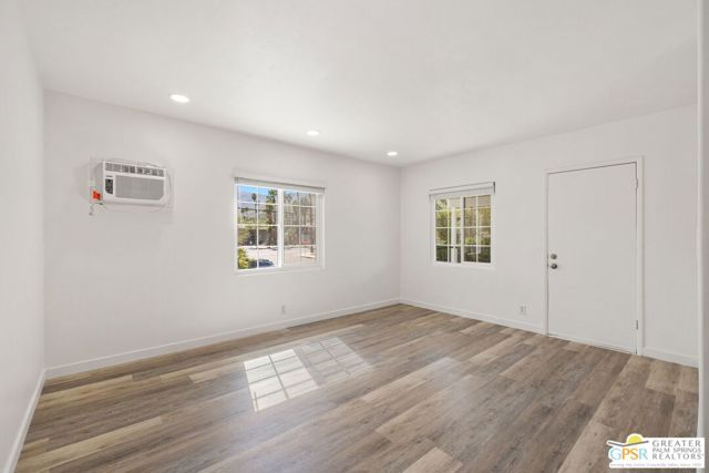 1674 S Via Salida 3, Palm Springs, CA 92264