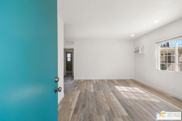 1674 S Via Salida 3, Palm Springs, CA 92264