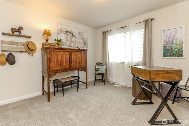 12104 126th Avenue Ct E, Puyallup, WA 98374