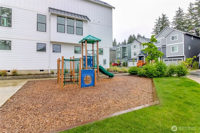 12104 126th Avenue Ct E, Puyallup, WA 98374