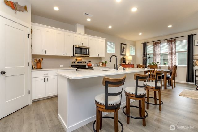 12104 126th Avenue Ct E, Puyallup, WA 98374