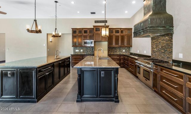 5757 W SAND Court, Queen Creek, AZ 85142