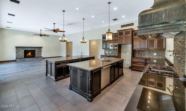 5757 W SAND Court, Queen Creek, AZ 85142