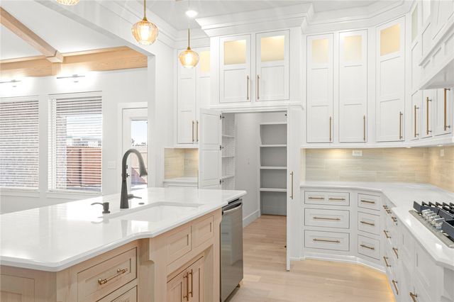 420 Bronco Street, Centerton, AR 72719