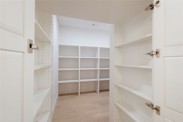 420 Bronco Street, Centerton, AR 72719