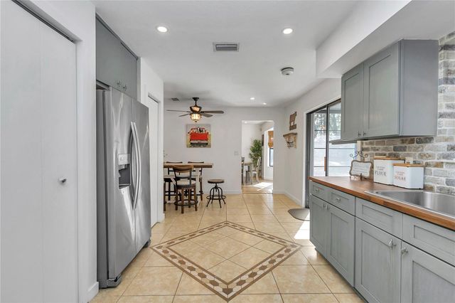 3598 SW TROUT STREET, Dunnellon, FL 34431