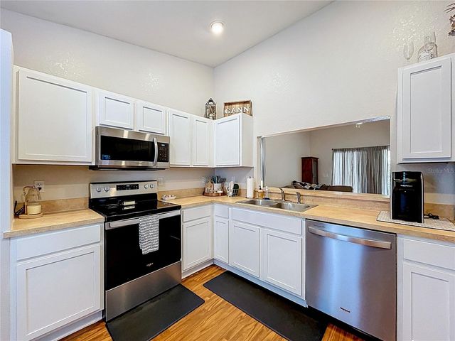 3660 SANDHILL CRANE DRIVE, Lakeland, FL 33811